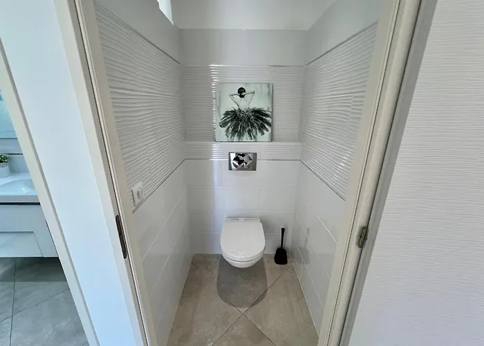 アパート Luminous 2 Bedroom - Panoramic Sea & Mountain View Terrace