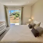 Daire Luminous 2 Bedroom - Panoramic Sea & Mountain View Terrace