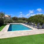 Luminous 2 Bedroom - Panoramic Sea & Mountain View Terrace * Monticello