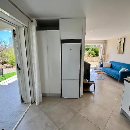 아파트 Luminous 2 Bedroom - Panoramic Sea & Mountain View Terrace *