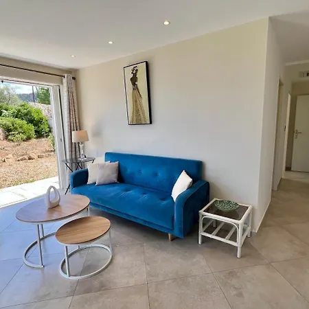 Luminous 2 Bedroom - Panoramic Sea & Mountain View Terrace Apartamento Monticello
