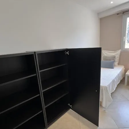 아파트 Luminous 2 Bedroom - Panoramic Sea & Mountain View Terrace 몽티셀로