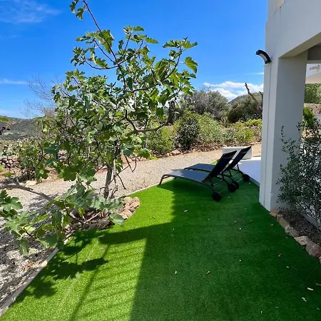 Luminous 2 Bedroom - Panoramic Sea & Mountain View Terrace 아파트 몽티셀로