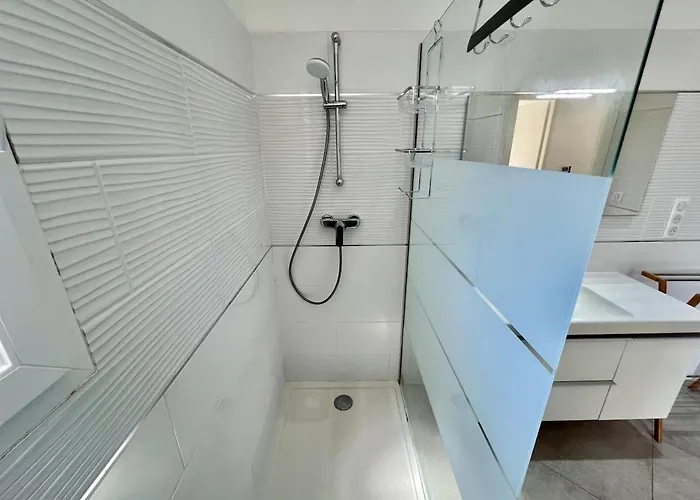 Διαμέρισμα Luminous 2 Bedroom - Panoramic Sea & Mountain View Terrace